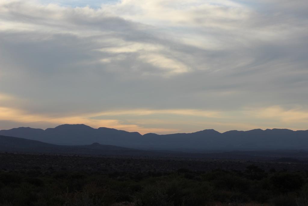 Auas Safari Lodge Windhoek Eksteriør bilde